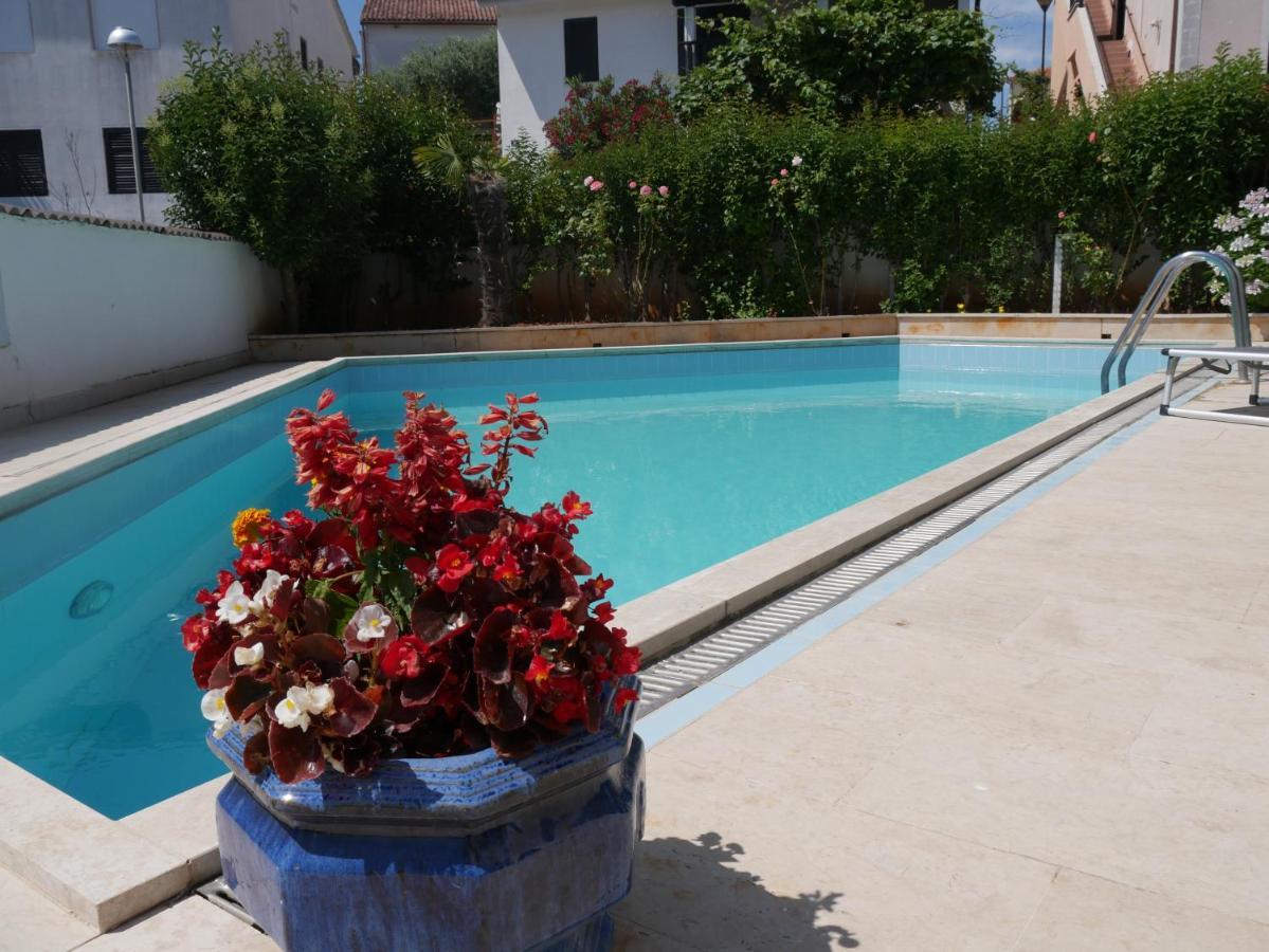 Ferienhaus Bozena Appartment 6 เวอร์ซาร์ ภายนอก รูปภาพ