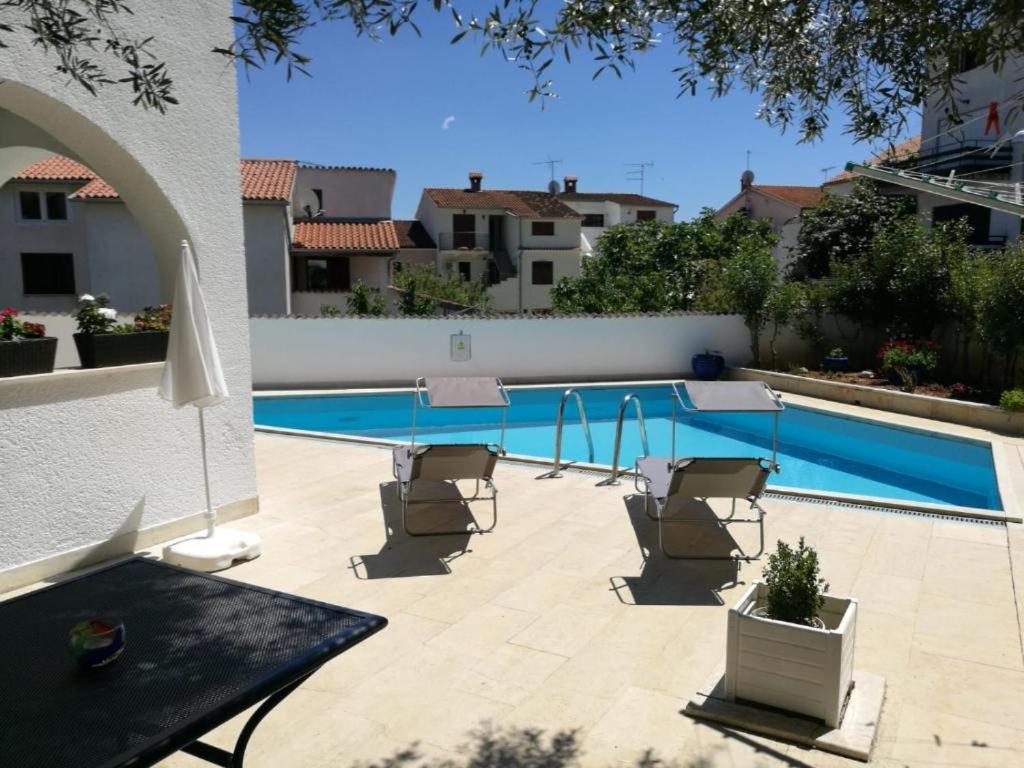 Ferienhaus Bozena Appartment 6 เวอร์ซาร์ ภายนอก รูปภาพ